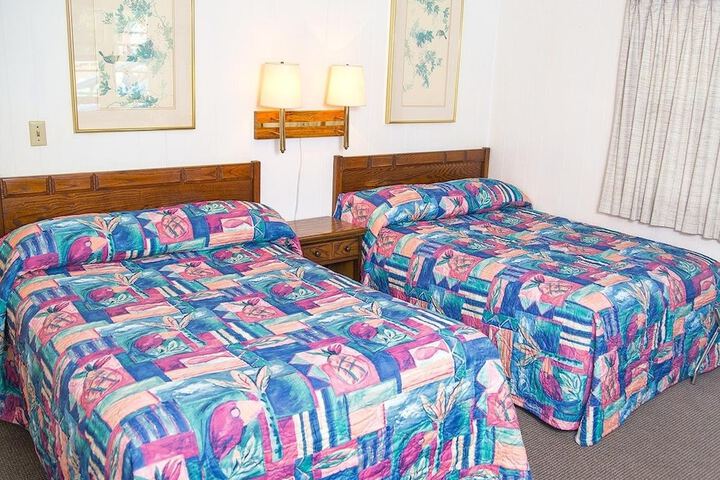Room 2 of 31