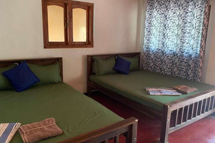 Room 14 of 30