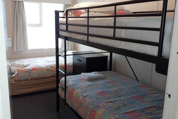 Room 22 of 69