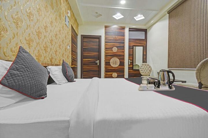 Room 9 of 54