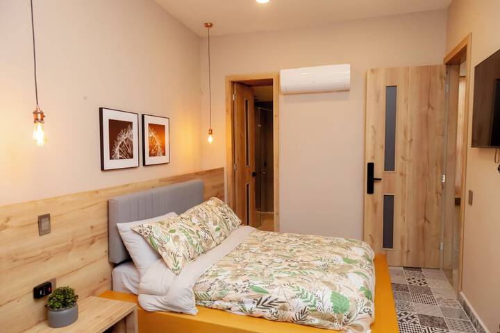 Room 3 of 13