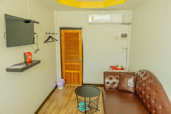 Room 16 of 135