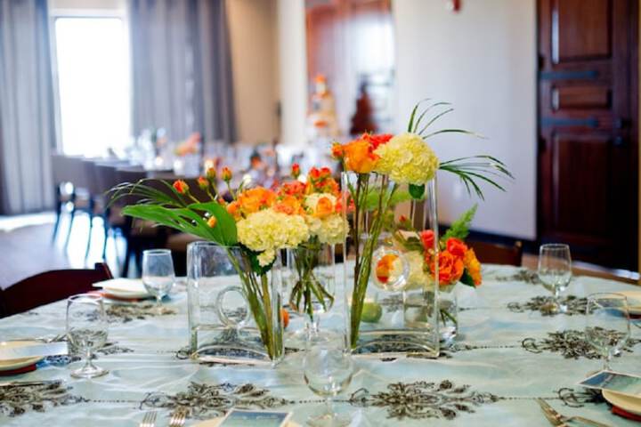 Banquet hall