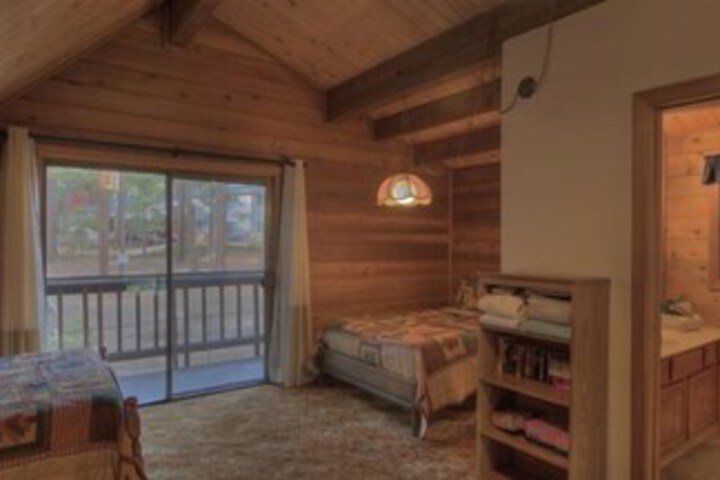 Photo of Allen Avenue Sleeps 9 in Incline Village by RedAwning
