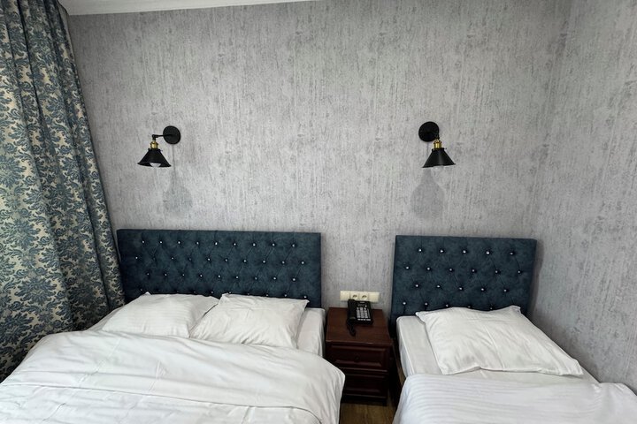Room 13 of 45