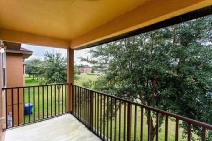 Terrace/Patio 2 of 52