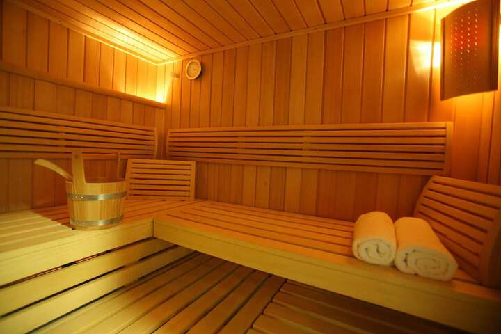 Spa 43 of 68