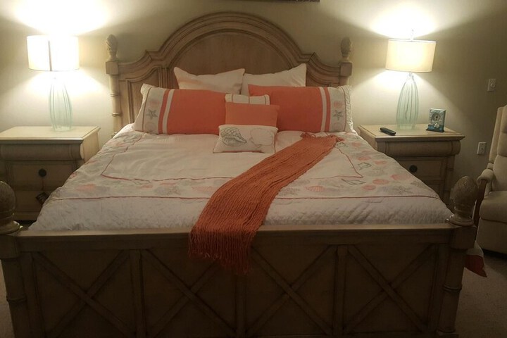 Room 10 of 10