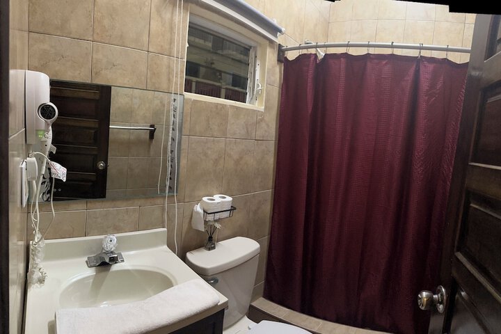 Room 9 of 21