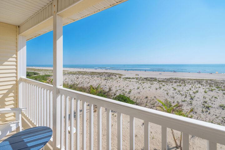 Beach/ocean view