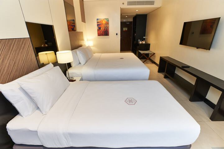 Room 12 of 91