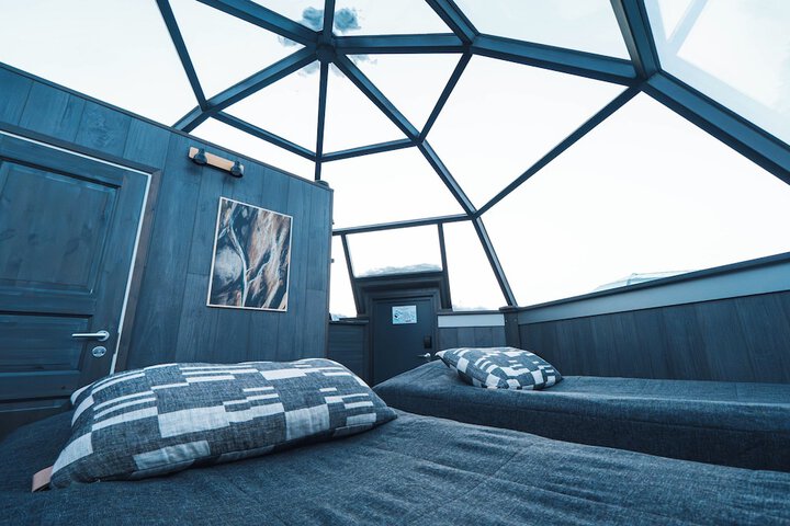 Room 38 of 100