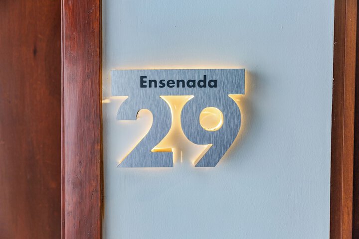 Room 134 of 329