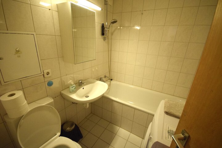Room 15 of 17