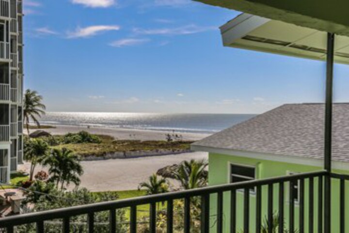 Terrace/Patio 2 of 22