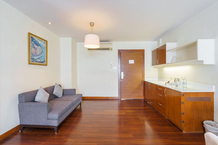 Room 38 of 60