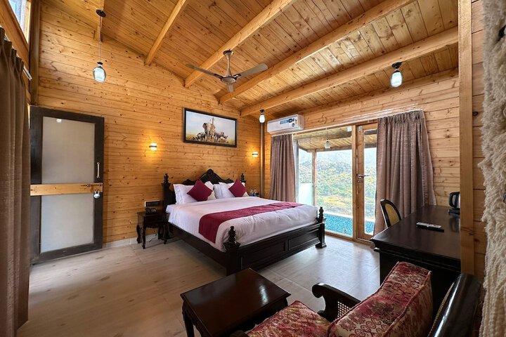 Room 10 of 50