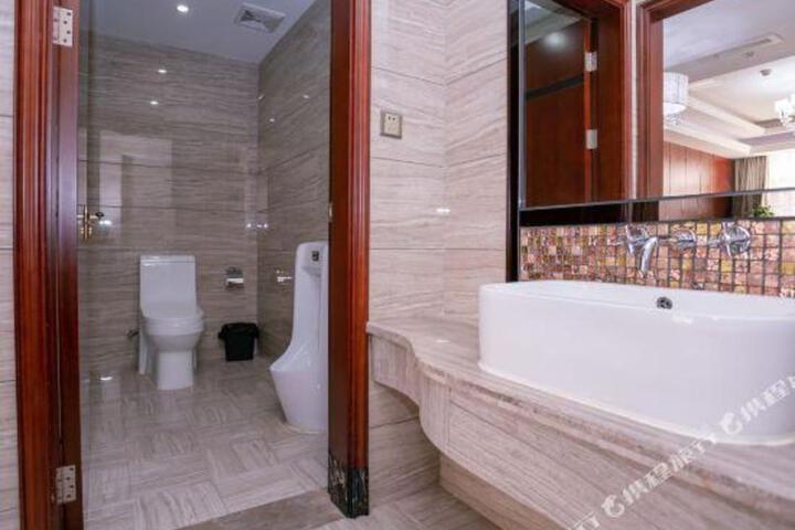 Ruixia Business Hotel