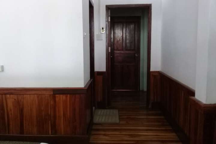 Room 13 of 78
