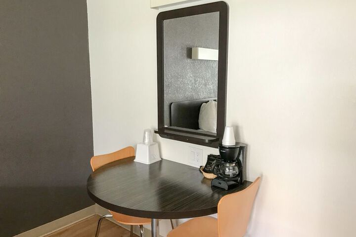 Room 44 of 70