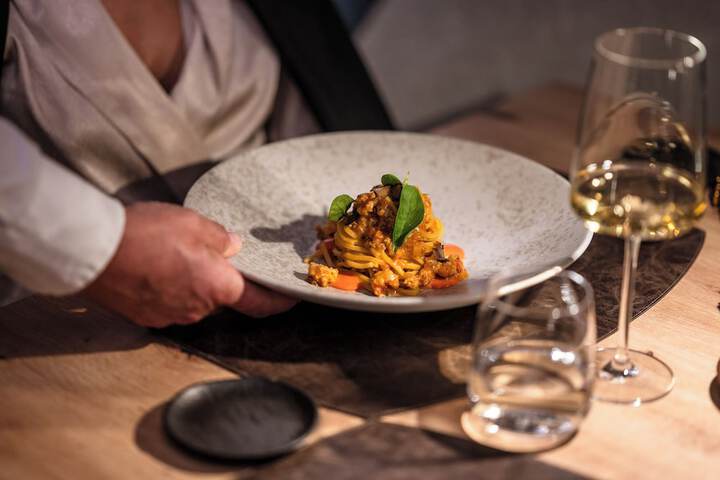 Dining 94 of 125