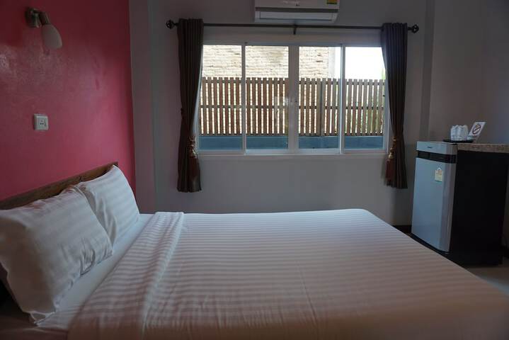 Room 12 of 67