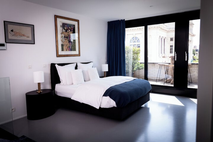 Room 16 of 45