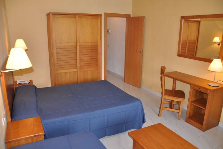 Room 9 of 132