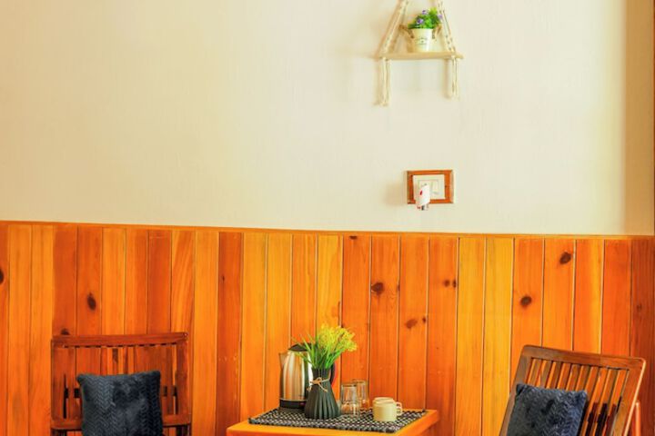 Room 8 of 39