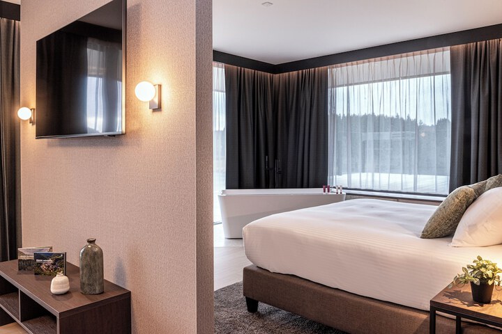 Room 13 of 55
