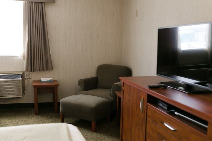 Room 21 of 41