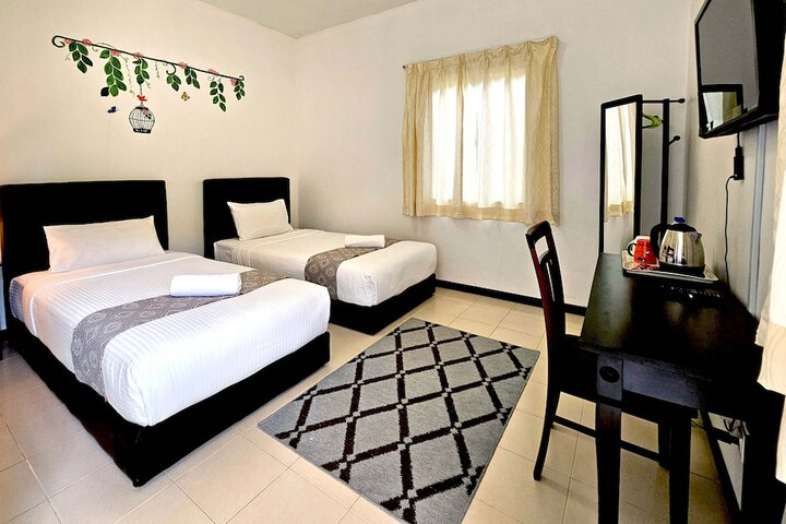 Room 9 of 46