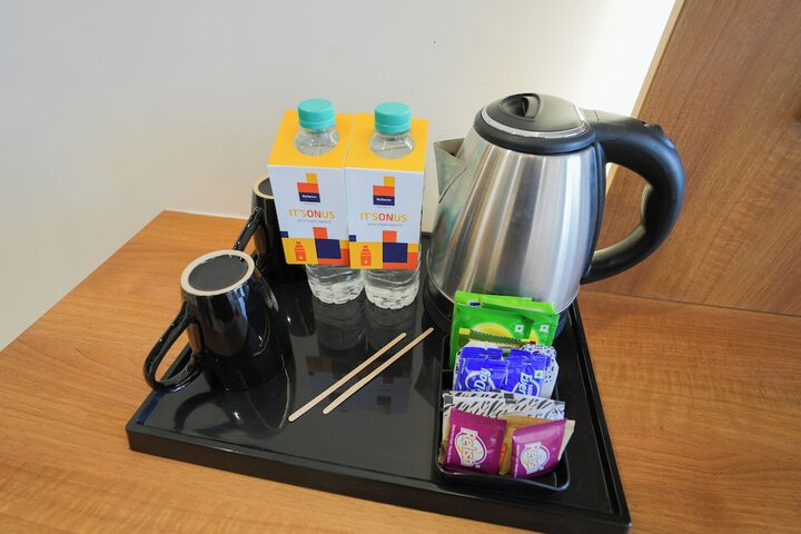 Breakfast/Coffee Service 10 of 18