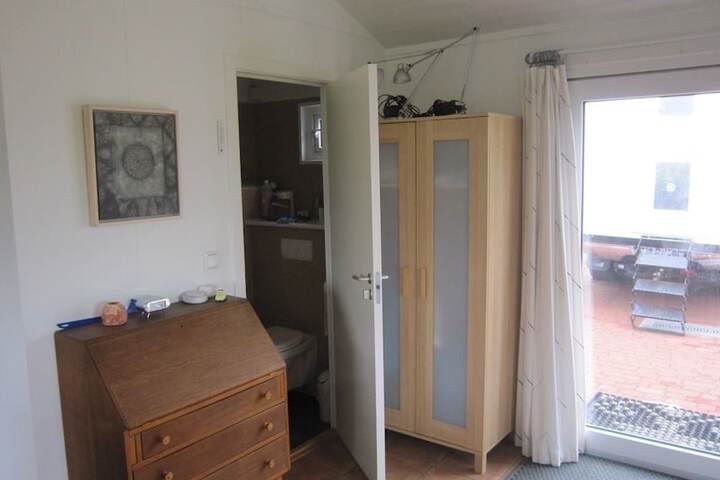 Room 30 of 44