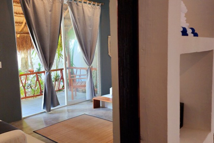 Room 14 of 51