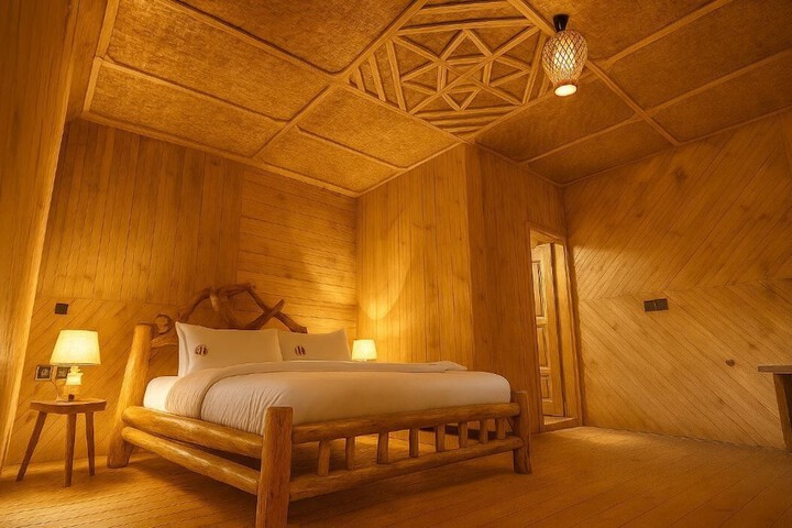 Room 4 of 22