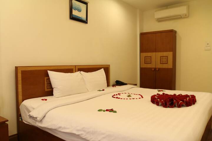 Room 16 of 35