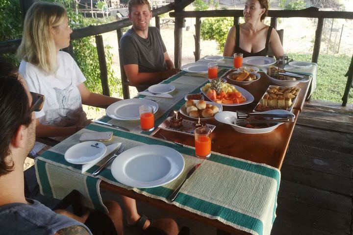 Dining 6 of 10