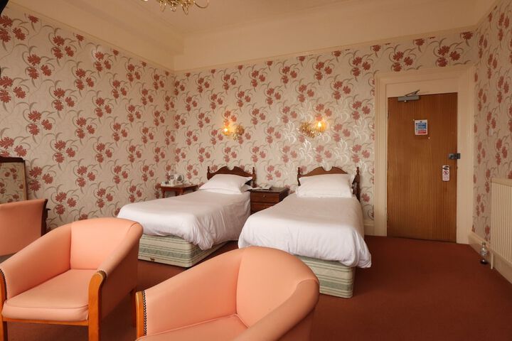 Room 21 of 95