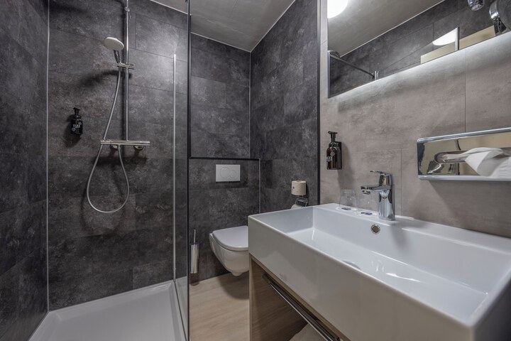 Bathroom Interior Photo