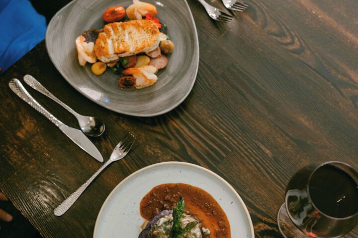 Dining 88 of 149