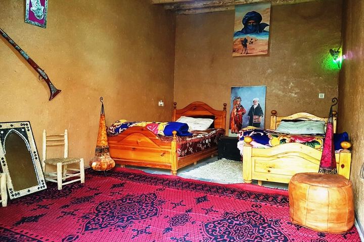 Room 4 of 31
