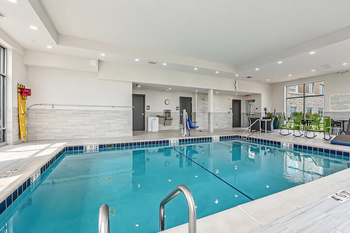 Pool 65 of 94