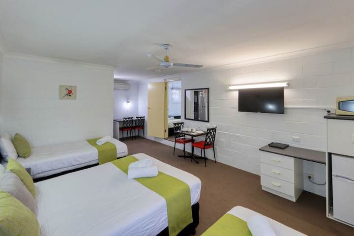 Room 10 of 54
