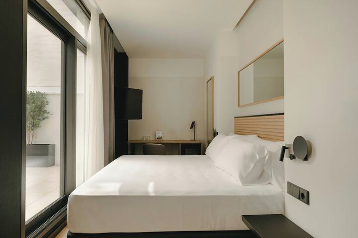 Room 15 of 45