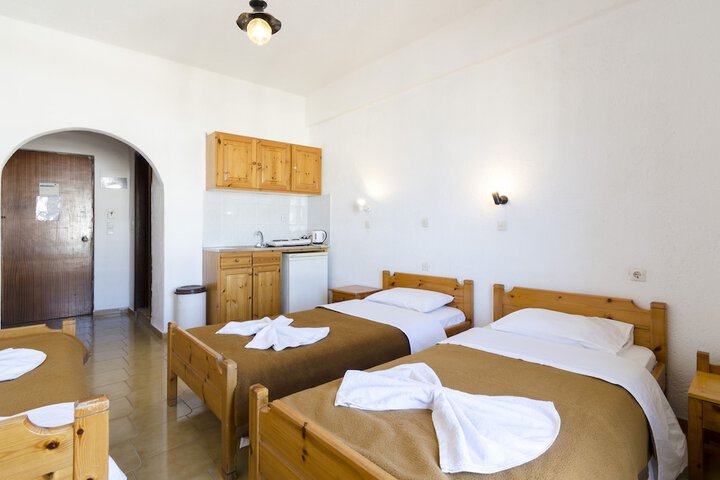 Room 2 of 24