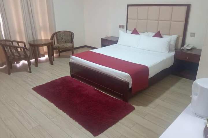 Room 3 of 42