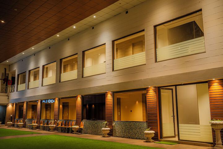 Hotel 2 of 38