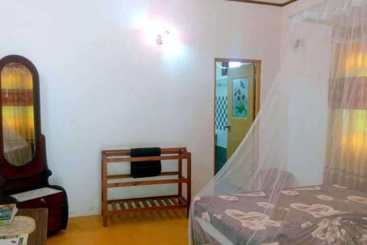 Room 37 of 43