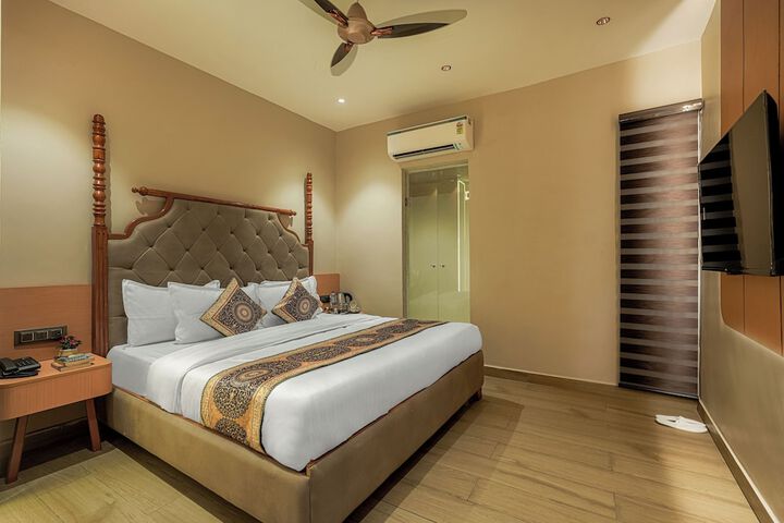 Room 15 of 41